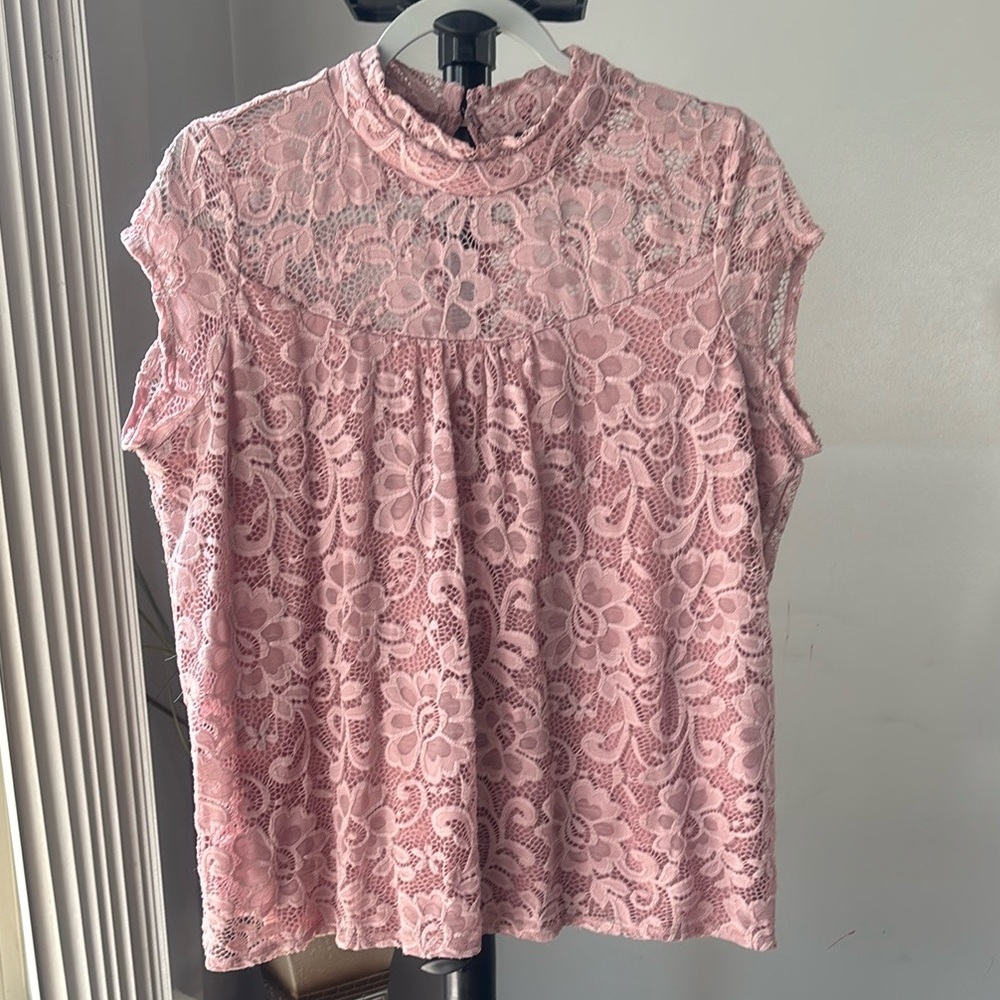 Onyx‎ Pink Boxy Blouse with Peter Pan Collar